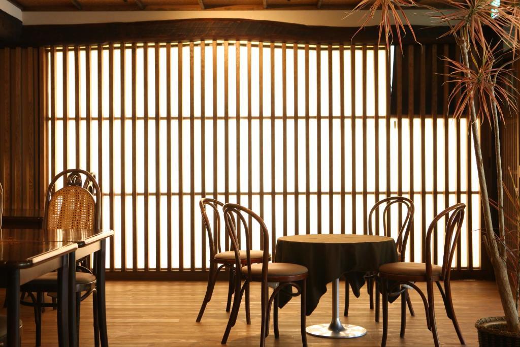 Keikoku-No-Yu Hotel Yamanouchi  Exterior photo